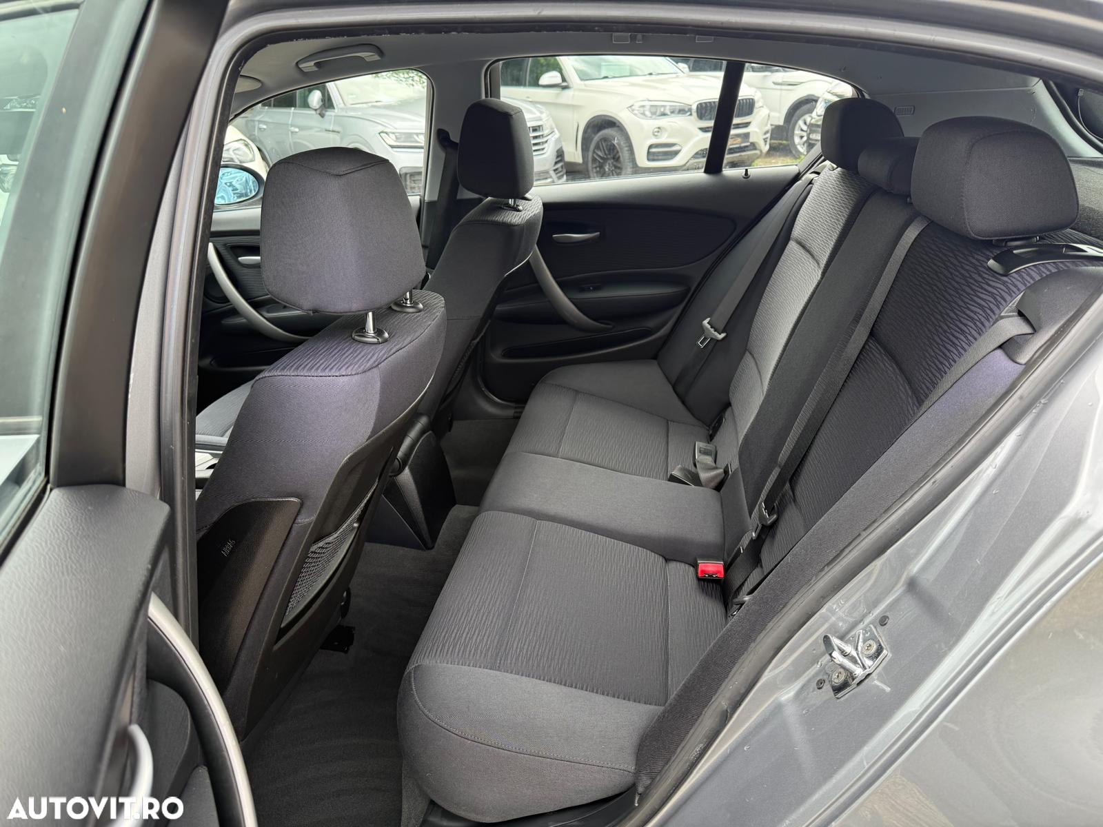 BMW Seria 1 116i - 18