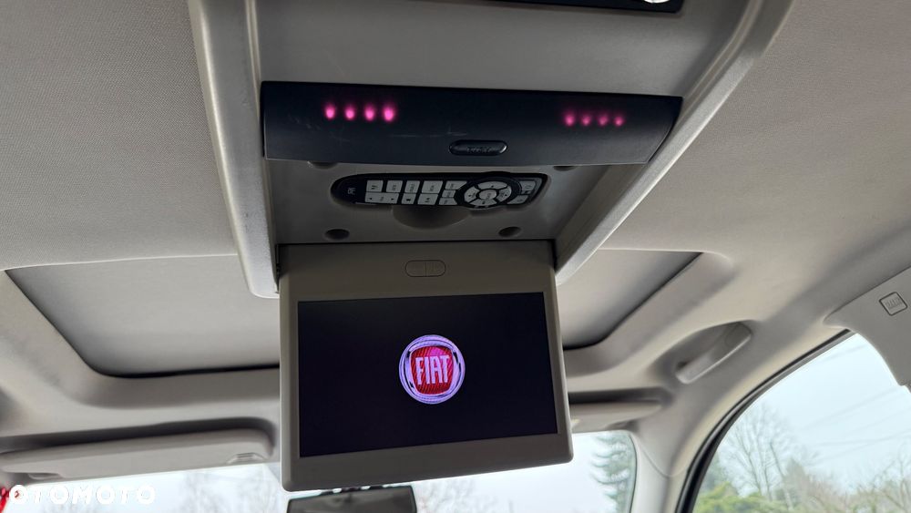 Fiat Freemont 3.6 V6 Lounge - 28