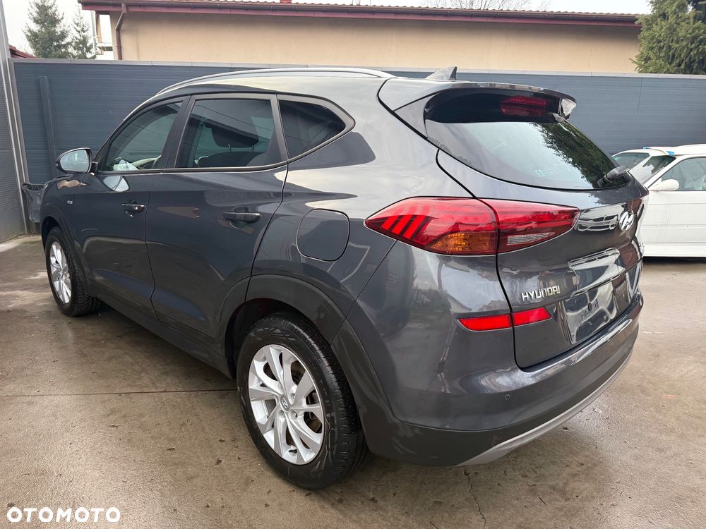 Hyundai Tucson 1.6 CRDi 48V-Hybrid 4WD DCT Select - 12