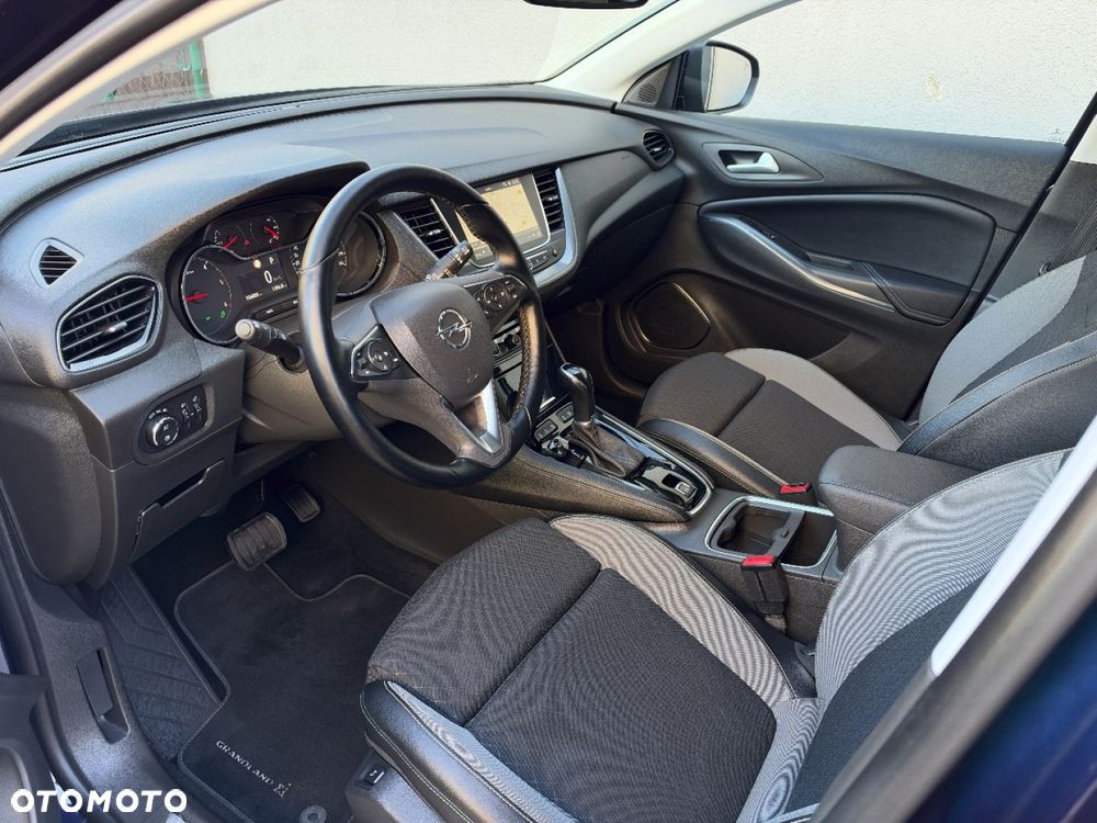 Opel Grandland X - 17