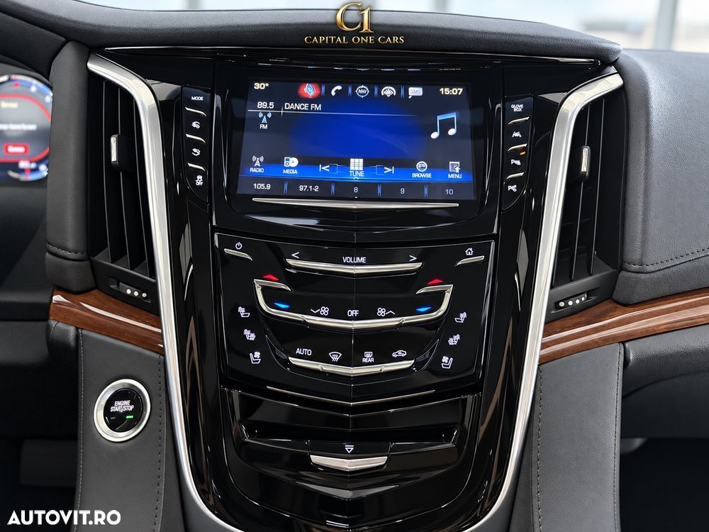 Cadillac Escalade ESV 6.2 V8 AWD AT Platinum - 20