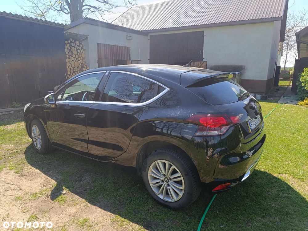 Citroën DS4 e-HDi 115 Chic - 5
