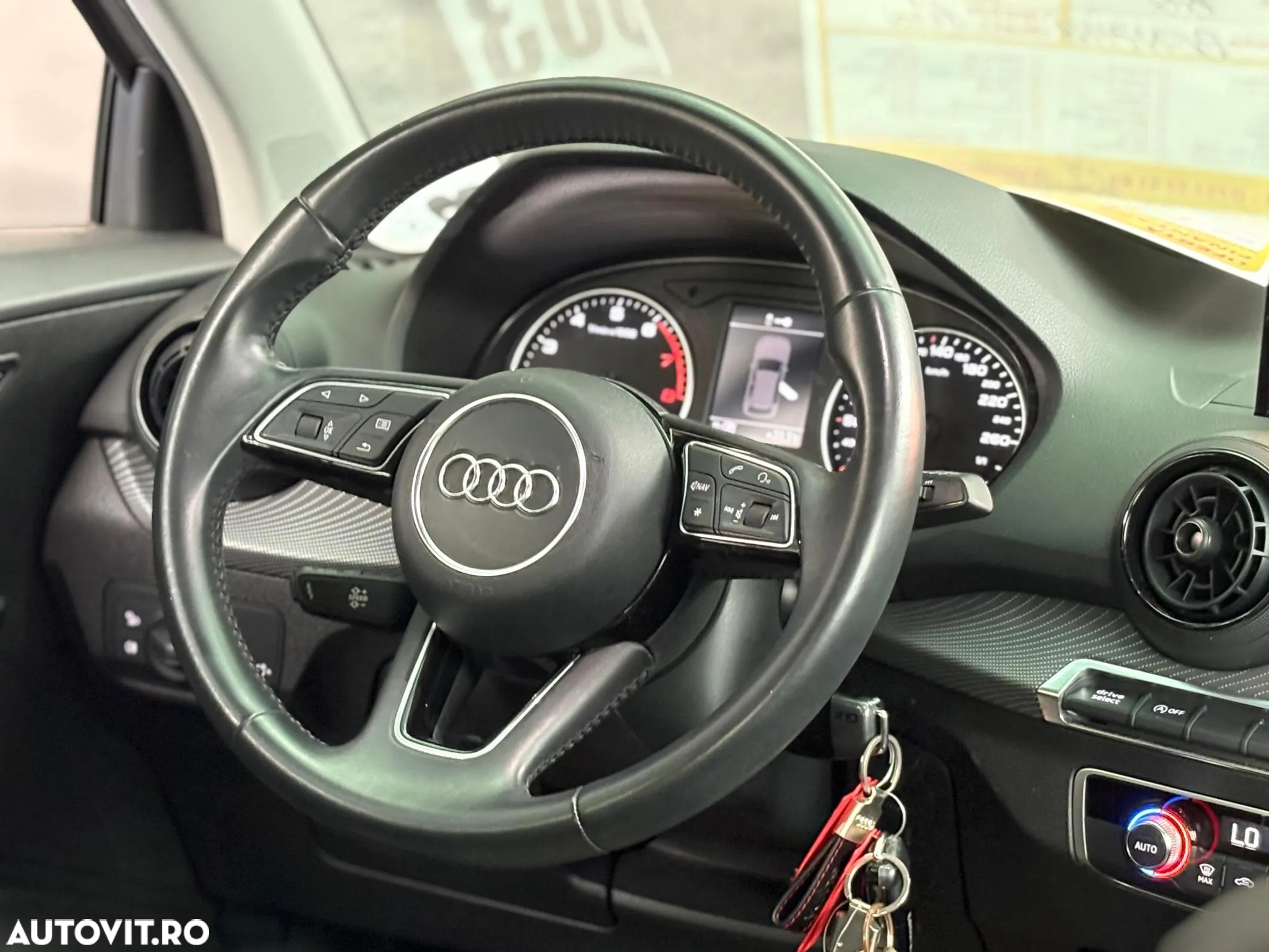 Audi Q2 1.0 TFSI ultra S tronic - 11