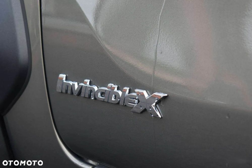 Toyota Hilux 2.8 D-4D Double Cab Invincible 4x4 - 12