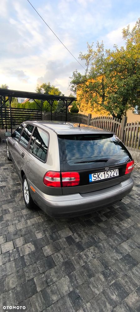 Volvo V40 - 4