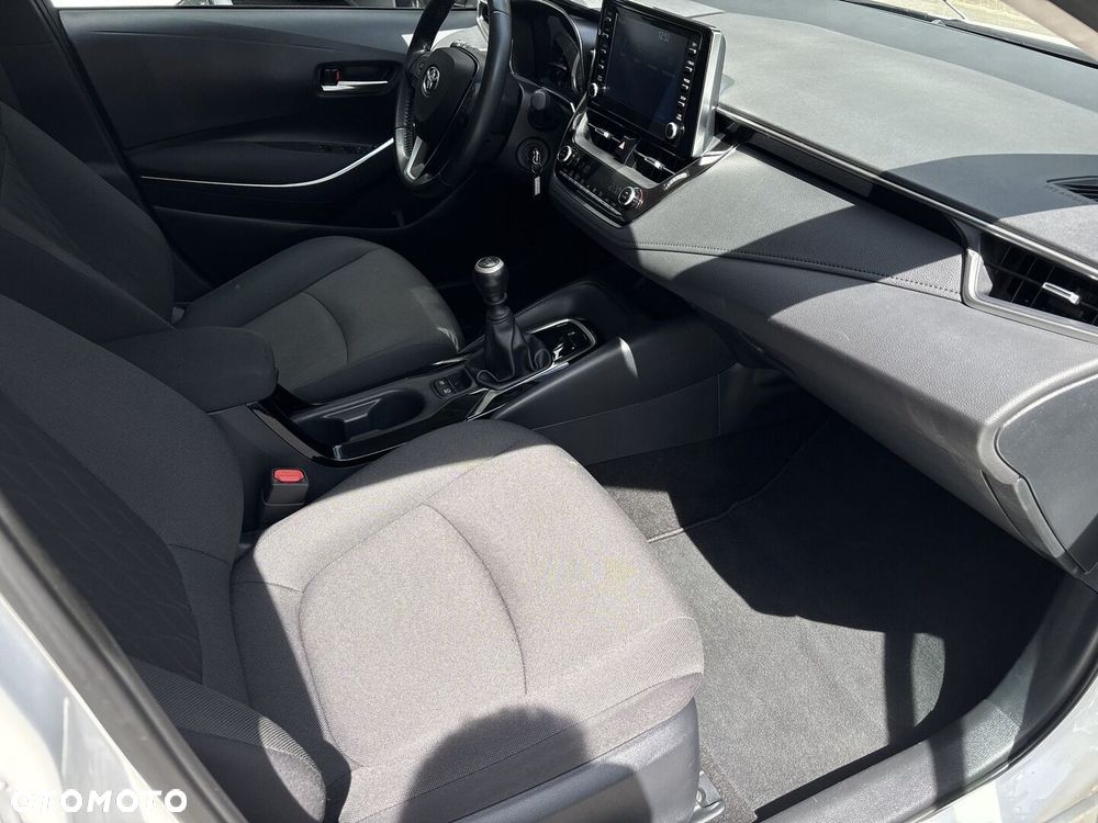 Toyota Corolla - 15
