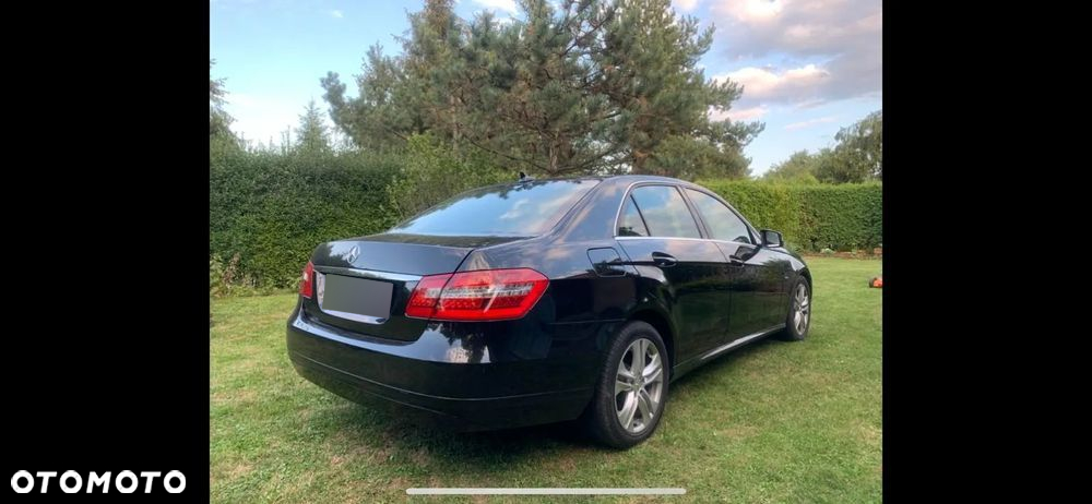 Mercedes-Benz Klasa E 200 CDI BlueEff - 9