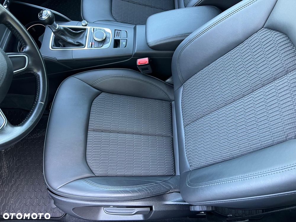 Audi A3 Sportback 1.4 TFSI cylinder on demand ultra Ambition - 10