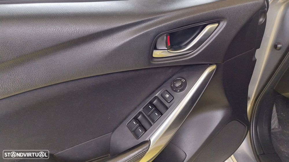 Mazda 6 2.2 SKY-D Evolve HS HT Navi - 5