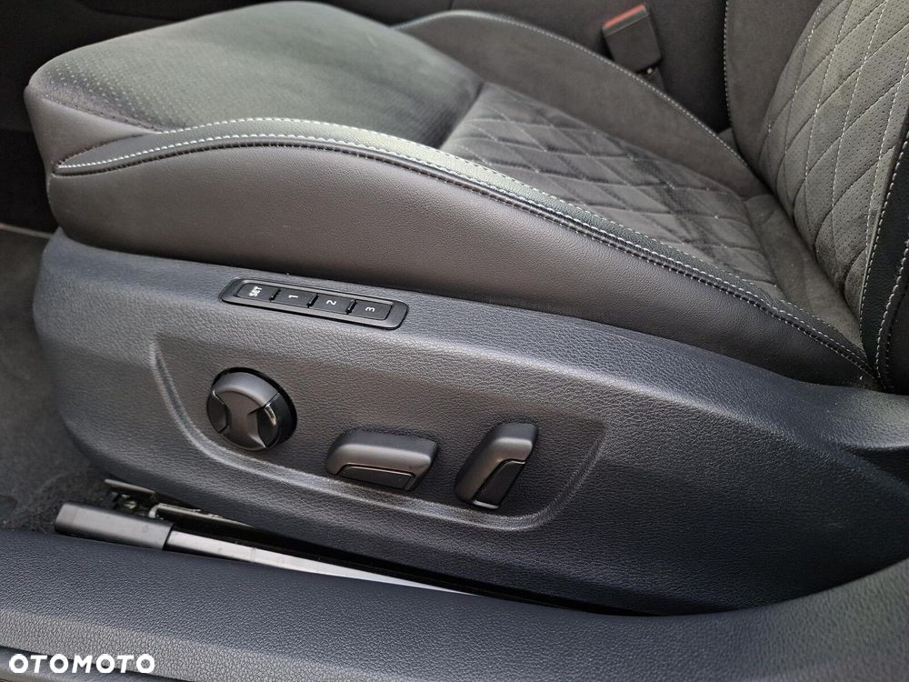 Skoda Superb 2.0 TSI 4x4 Sportline DSG - 12