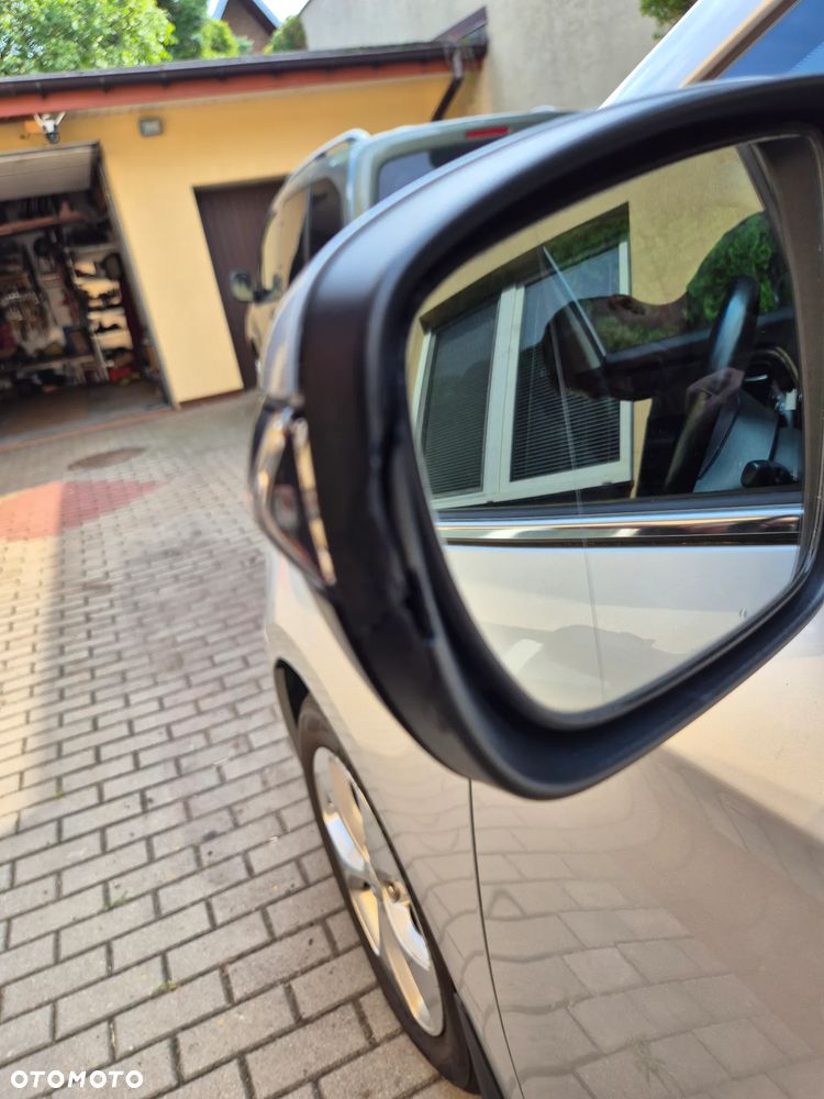 Kia Carens 1.6 GDI L EU6 - 12