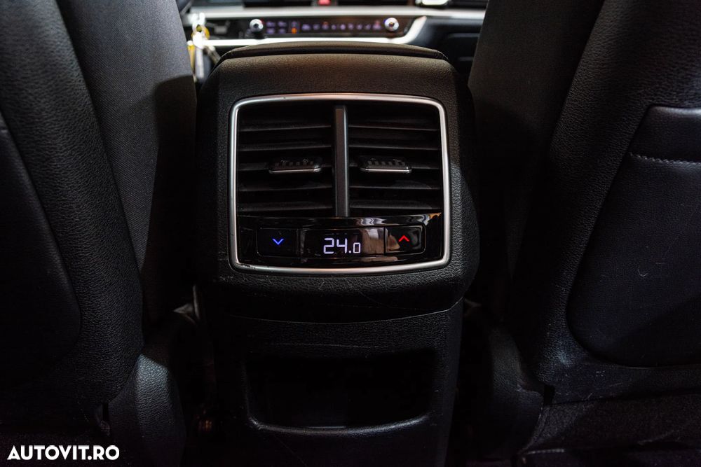 Kia Sportage 1.6 T-GDI PHEV 6AT 4x4 Business Line - 33