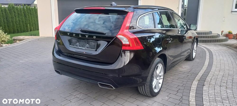 Volvo V60 D5 Geartronic Ocean Race - 2