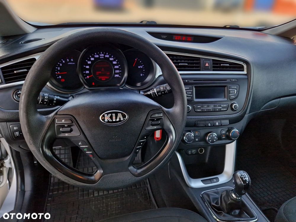 Kia Ceed 1.4 CRDi M - 11