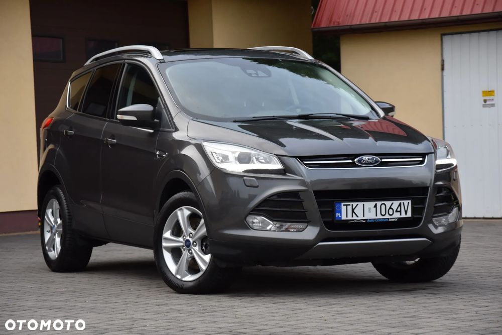 Ford Kuga 2.0 TDCi AWD Titanium - 4