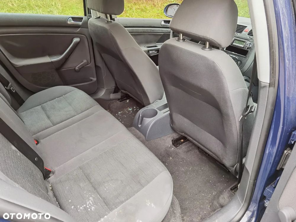 Volkswagen Golf 1.9 TDI DPF Comfortline BlueMotion - 13