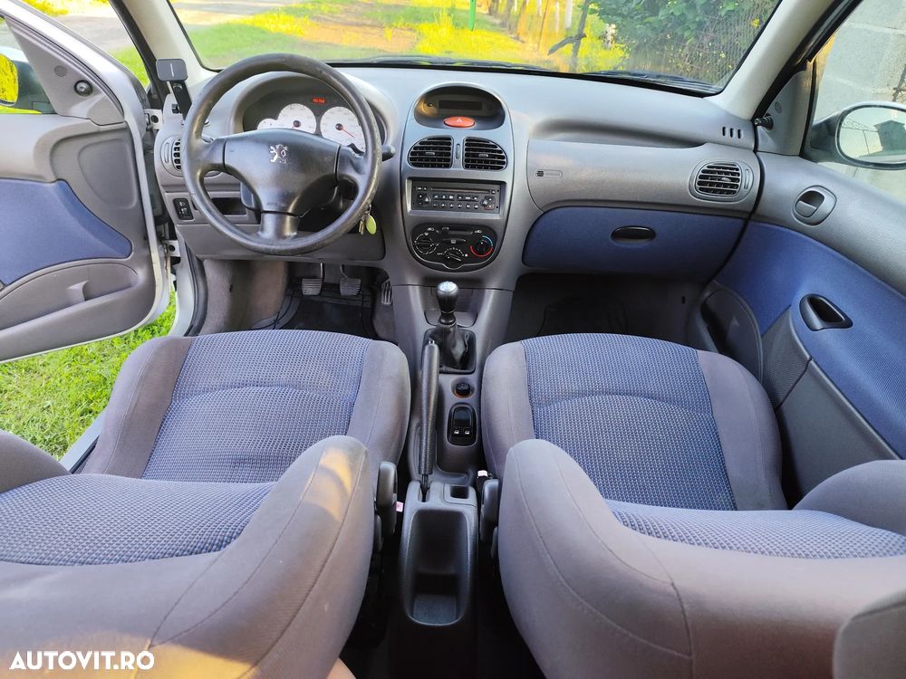 Peugeot 206 - 7
