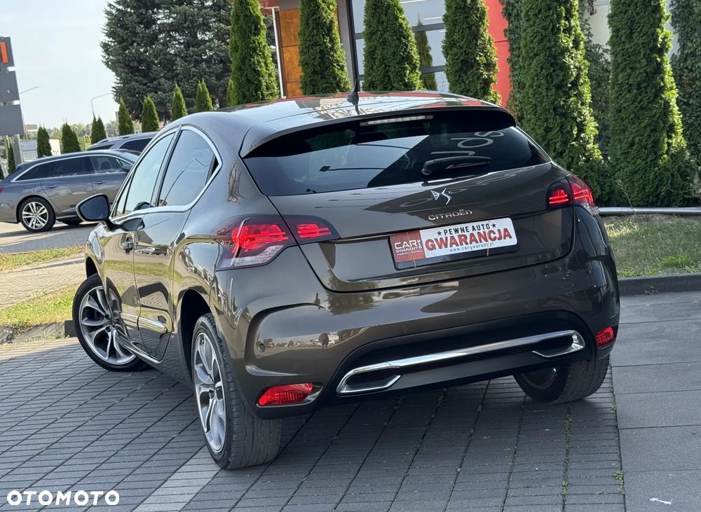 Citroën DS4 THP 200 SportChic - 10