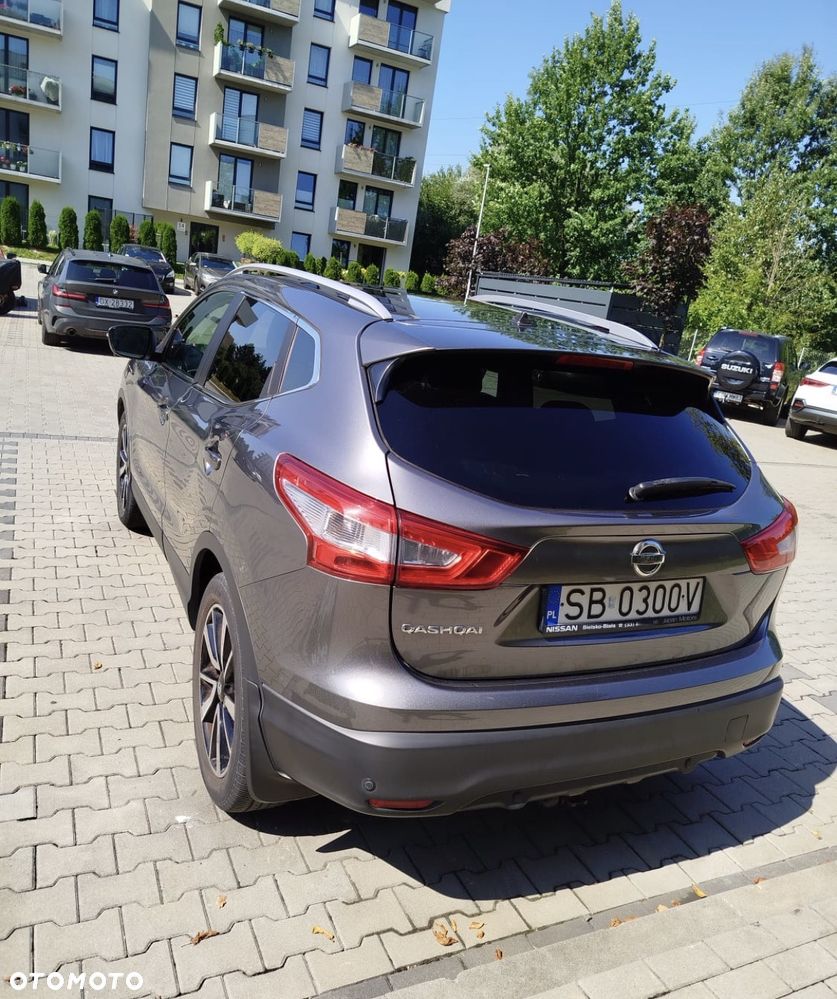 Nissan Qashqai - 2