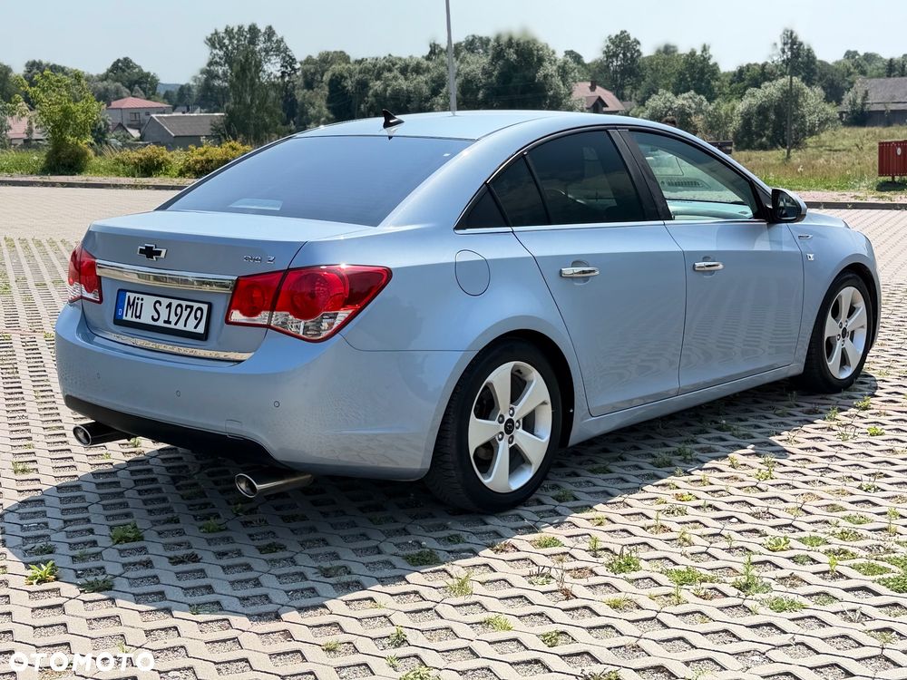 Chevrolet Cruze 1.8 LT+ - 5