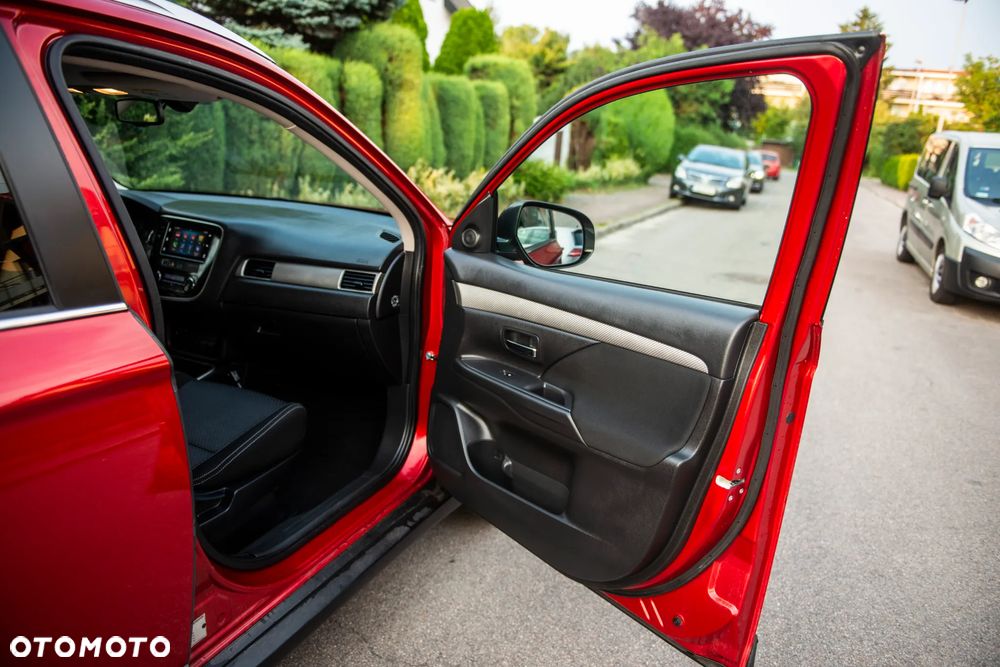 Mitsubishi Outlander 2.0 2WD Edition - 36
