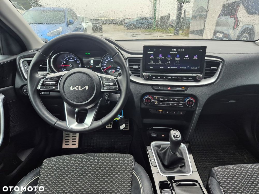 Kia Ceed 1.5 T-GDI Business Line Plus - 15