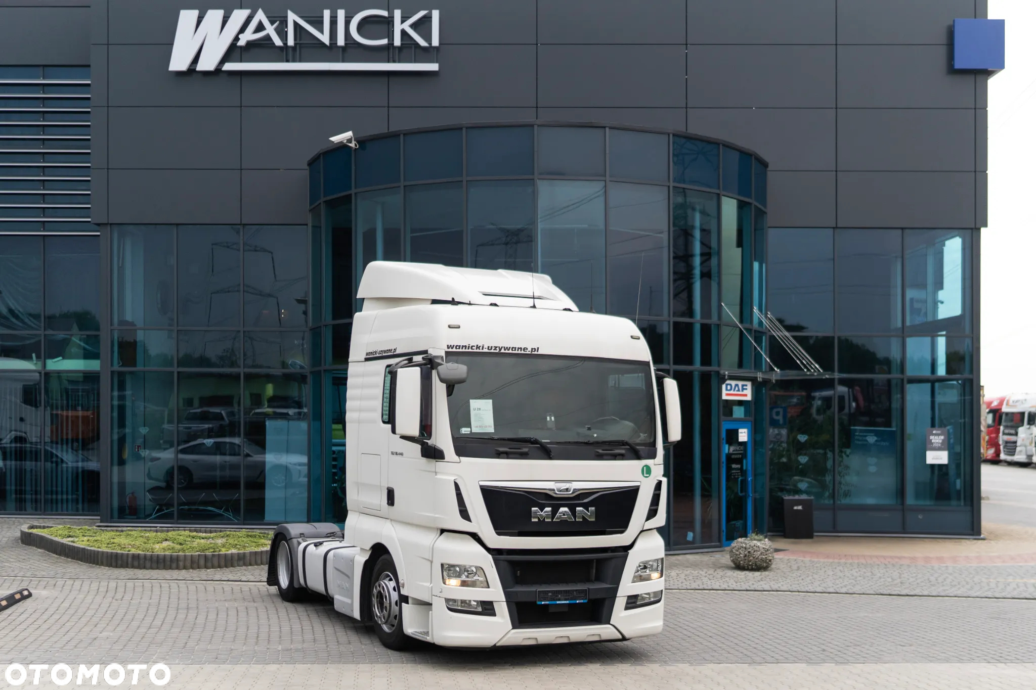 MAN TGX 18.440 / LOW-DECK / AUTOMAT / XLX / MEGA / - 3
