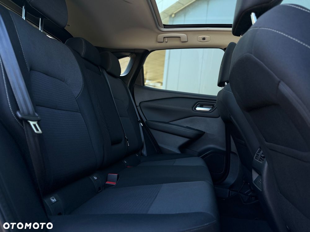 Nissan Qashqai 1.3 DIG-T mHEV N-Connecta - 19