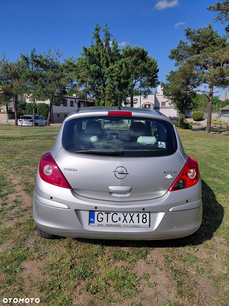 Opel Corsa - 2