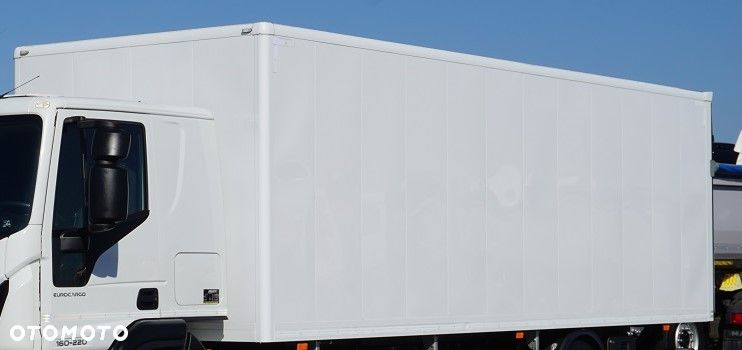 Iveco ZABUDOWA /  KONTENER + WINDA  / DŁ. 7,2 M - 5