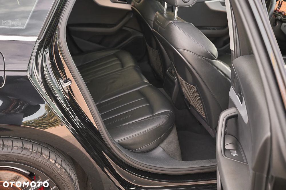 Audi A4 Avant 3.0 TDI quattro tiptronic sport - 23