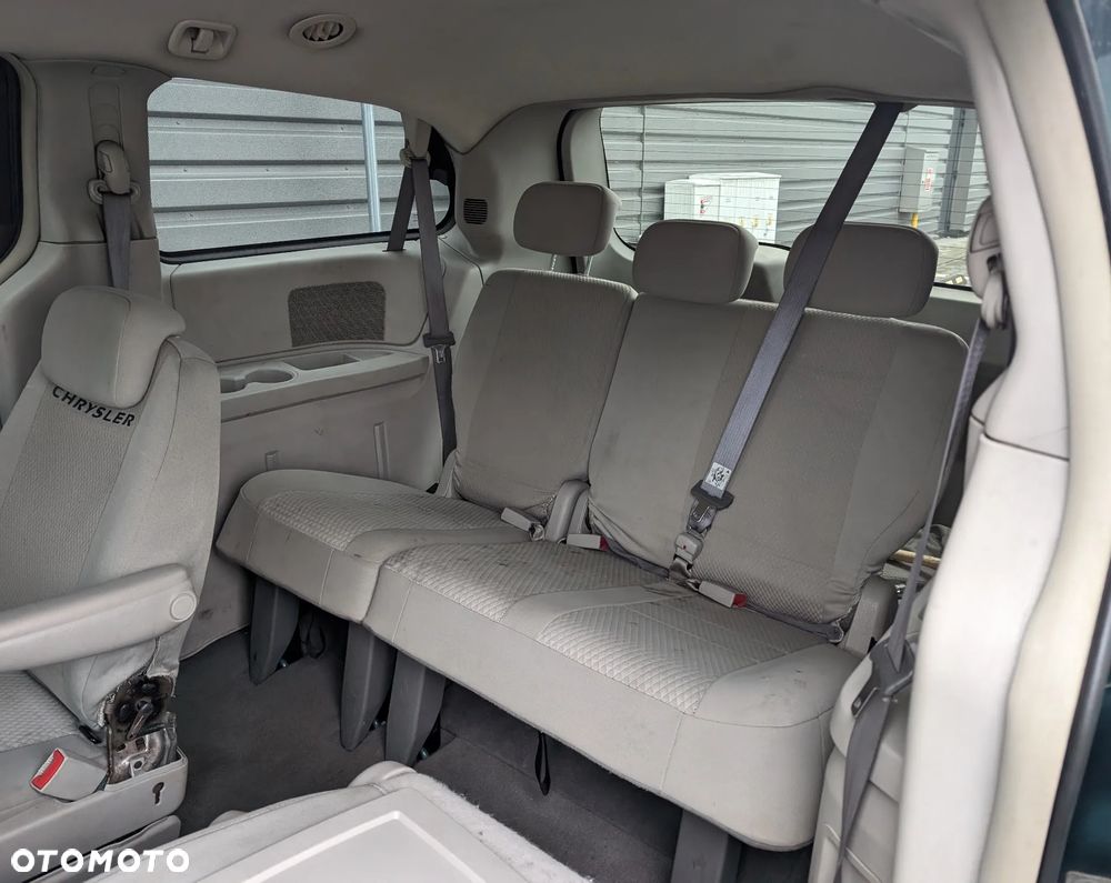 Chrysler Town & Country 3.3 LX - 15