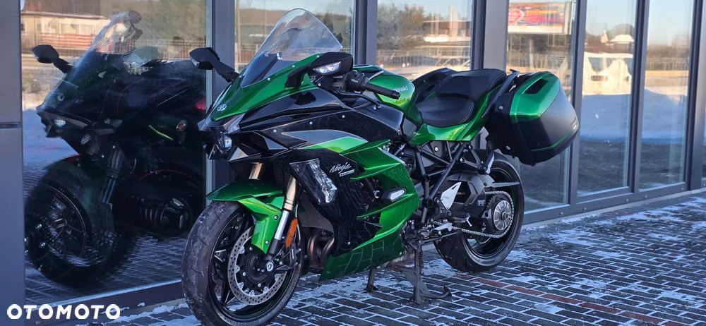 Kawasaki Ninja H2 SX - 27