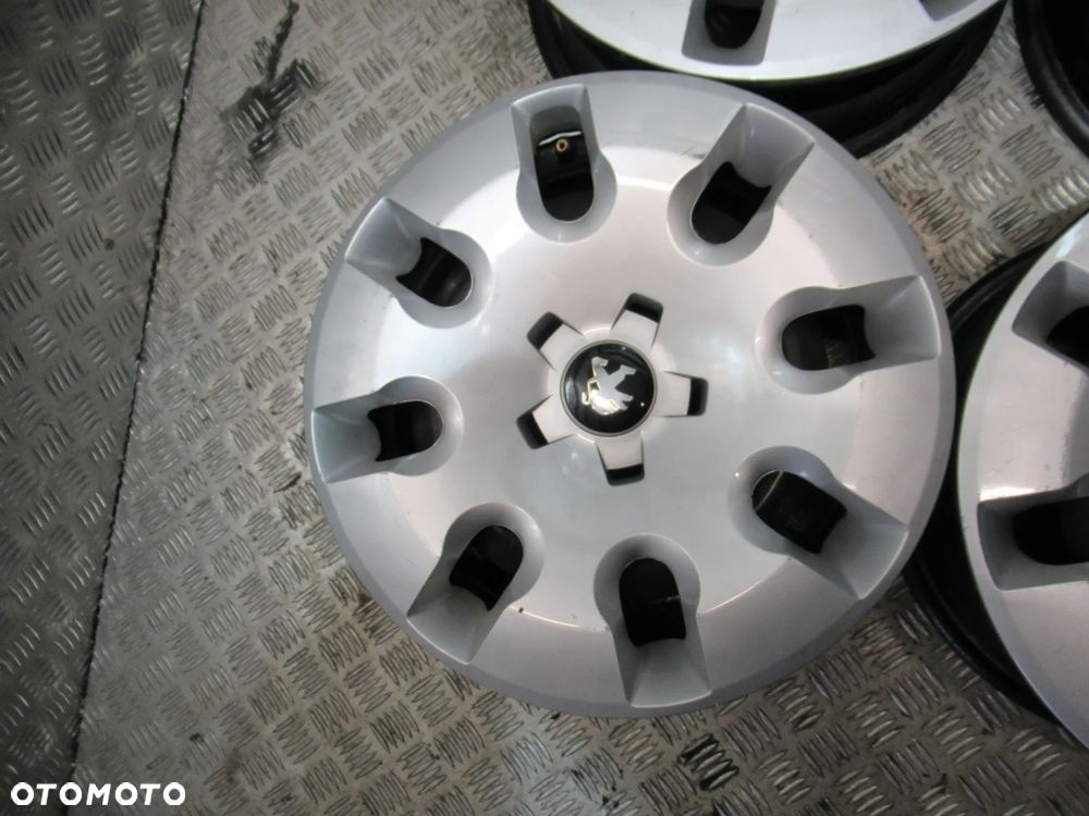 Felgi Peugeot 207 208 2008 308 3008 Partner 6,5Jx15 et20 4x108 - 5
