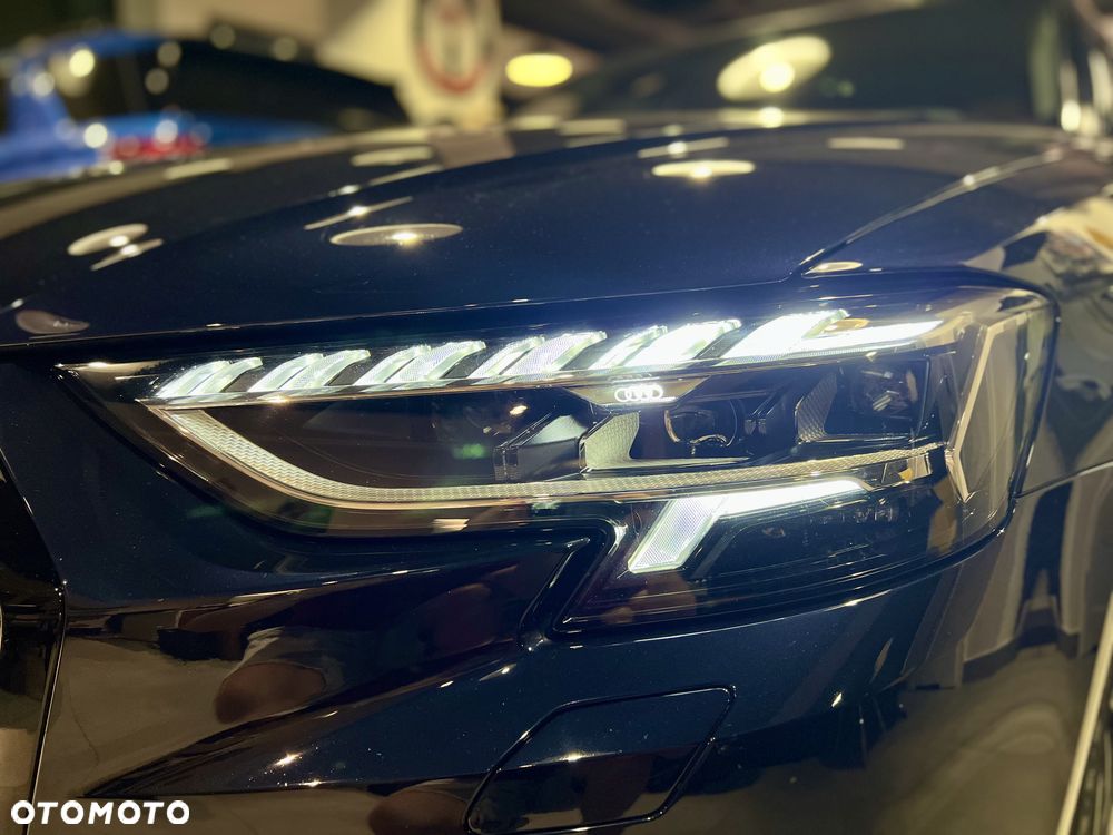 Audi S8 TFSI quattro tiptronic - 11