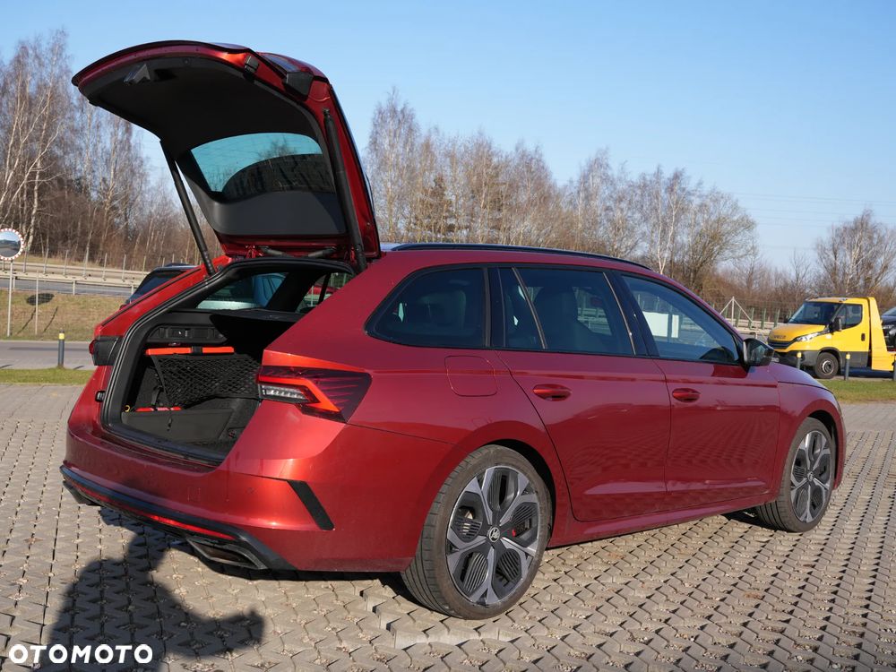 Skoda Octavia 2.0 TSI RS DSG - 13