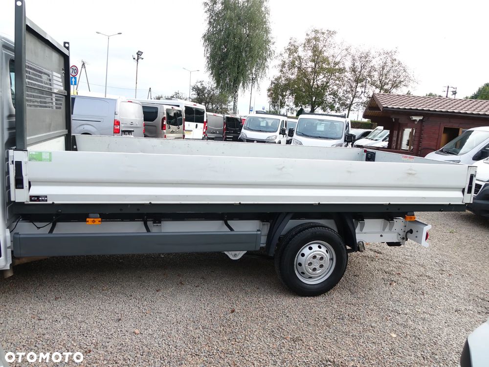 Citroën Jumper 3-osobowy + Skrzynia Ładunkowa 420cm - 17