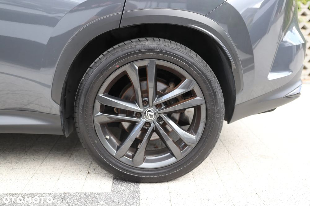 Lexus NX 350h Prestige AWD - 15