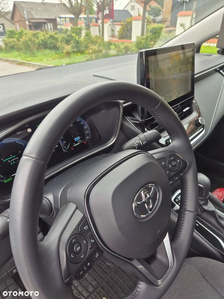 Toyota Corolla 1.8 Hybrid Comfort - 13