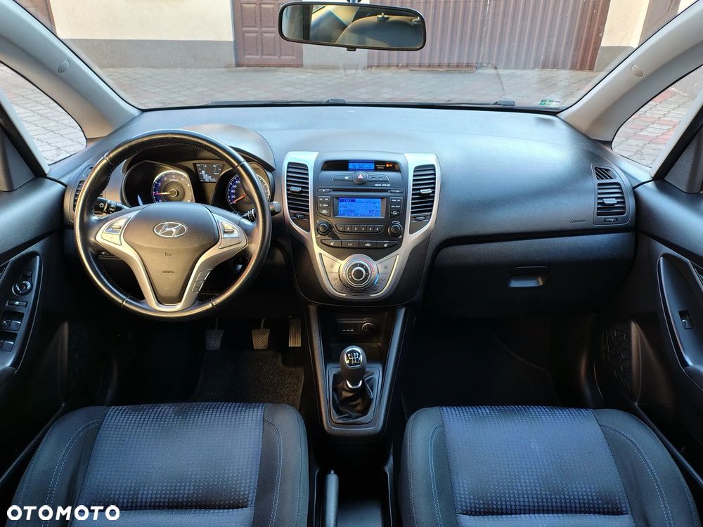 Hyundai ix20 1.4 blue Comfort - 11