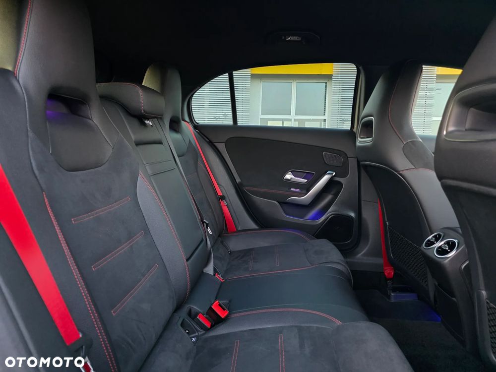 Mercedes-Benz Klasa A 35 AMG 4-Matic Edition 1 7G-DCT - 28