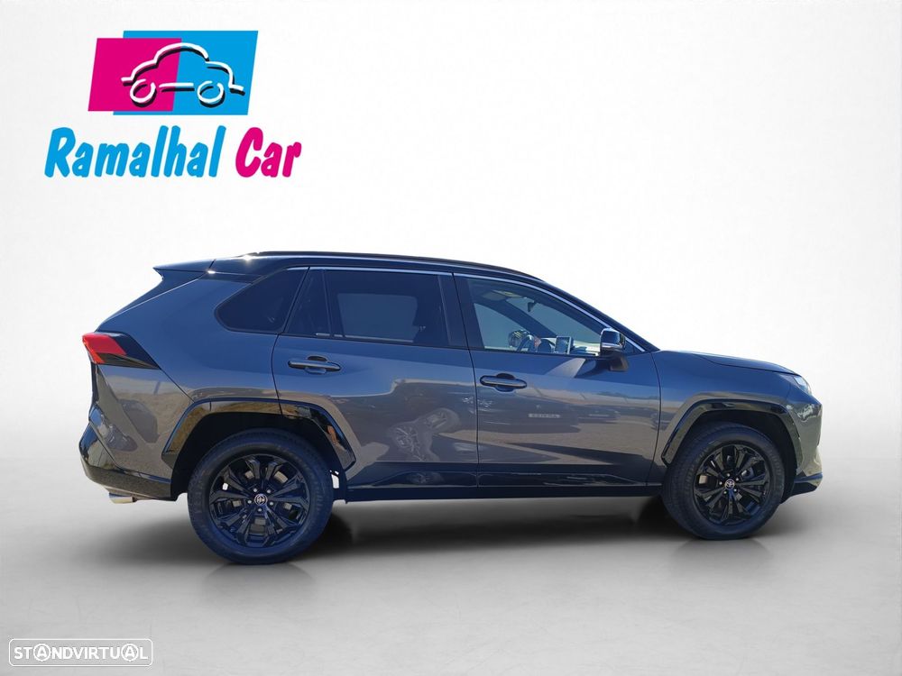 Toyota RAV4 2.5 HDF Square Collection - 8
