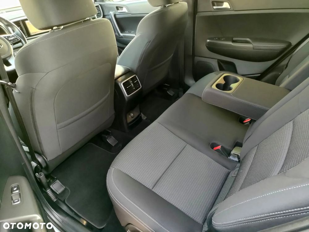 Kia Sportage 1.6 CRDI L 4WD DCT - 12