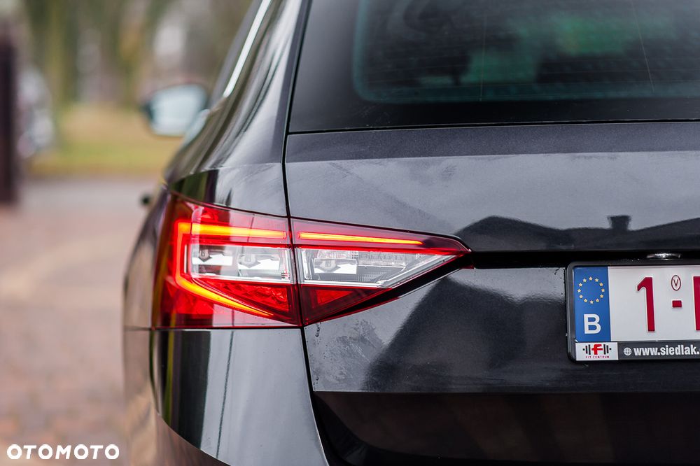 Skoda Superb 1.6 TDI Style - 9