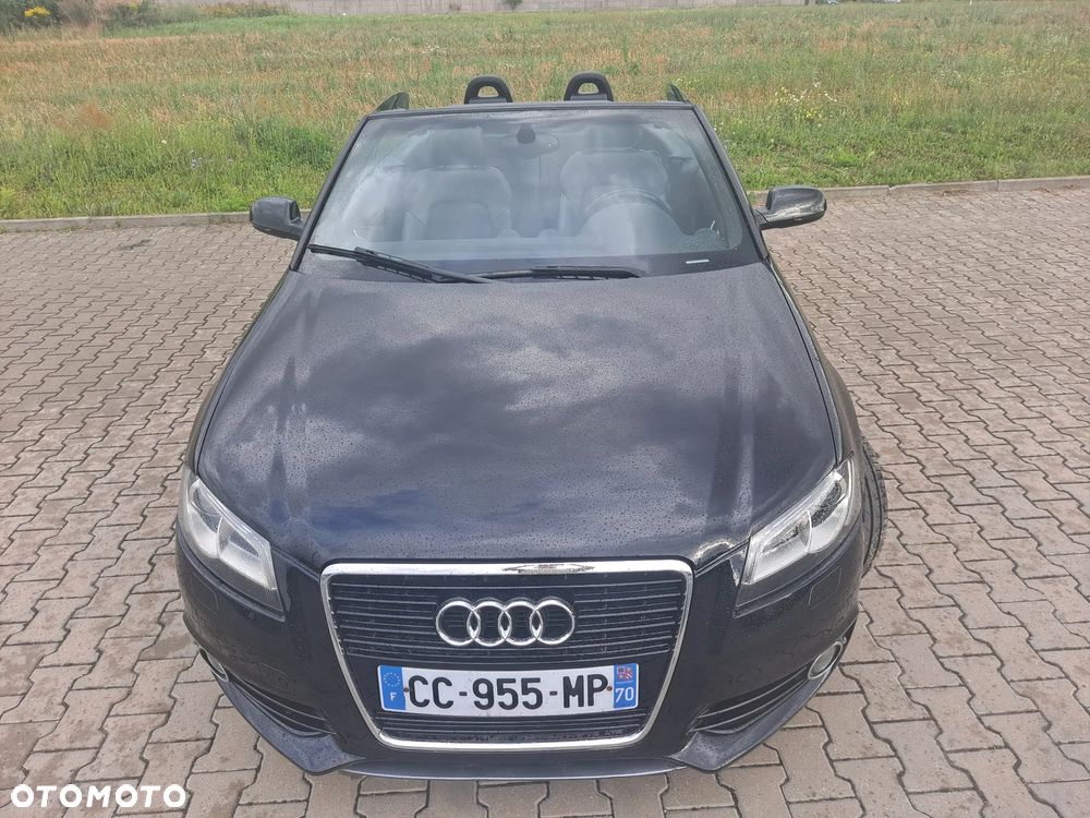 Audi A3 Cabrio 2.0 TDI DPF S tronic S Line Sportpaket - 2