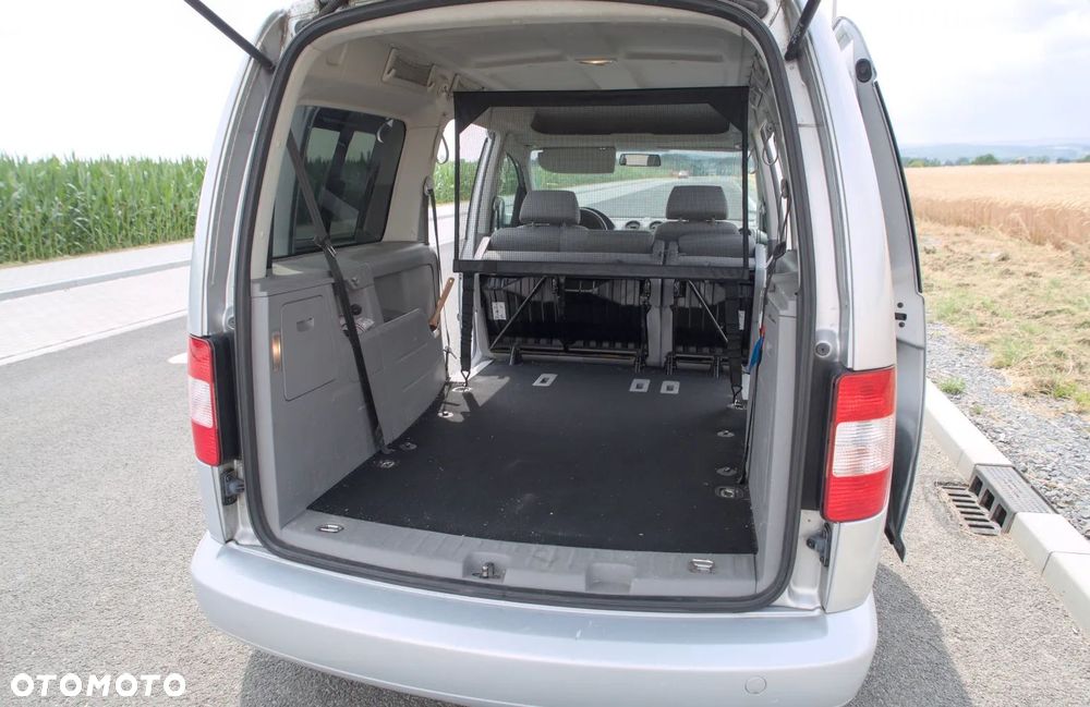 Volkswagen Caddy Maxi Life - 11