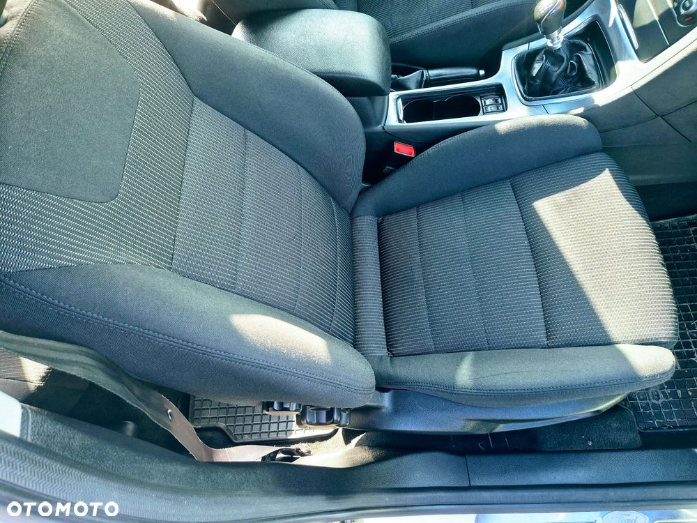 Ford Mondeo SW 2.0 TDCi Business Edition - 8