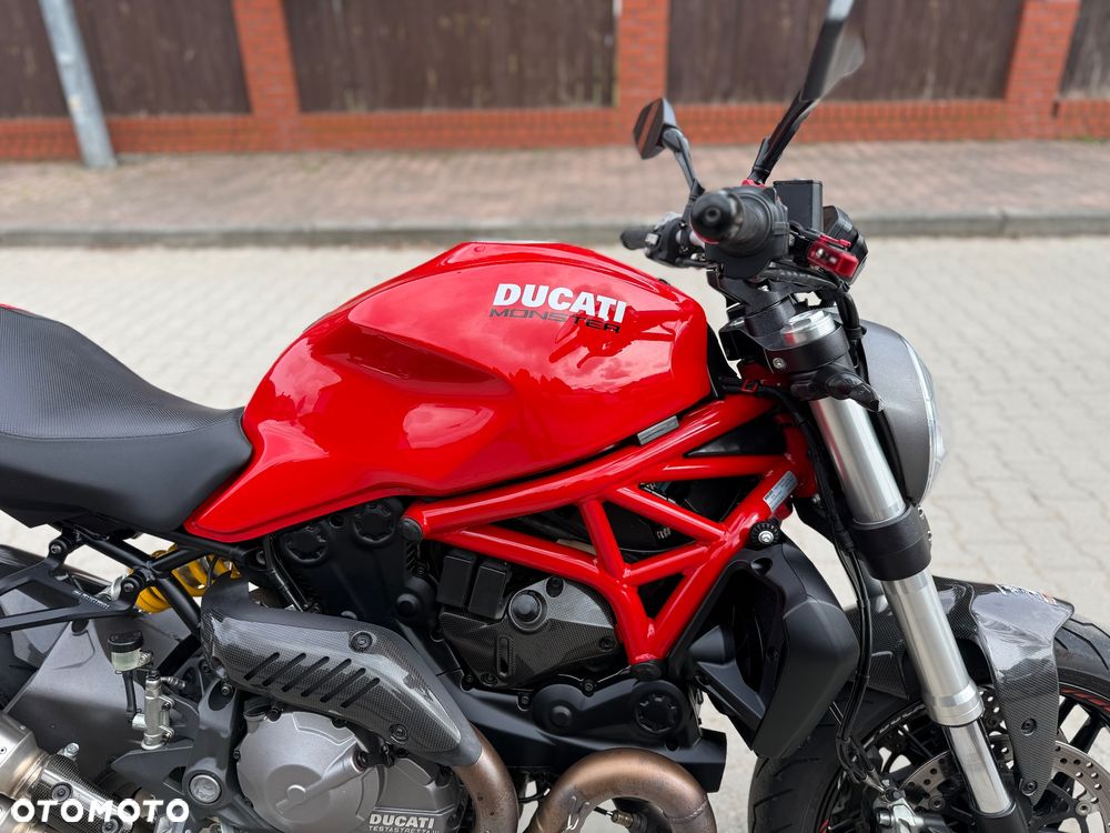 Ducati Monster - 8