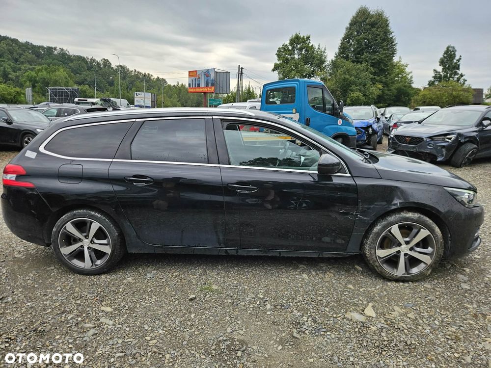 Peugeot 308 BlueHDi 130 EAT6 Stop & Start Active Business-Paket - 8