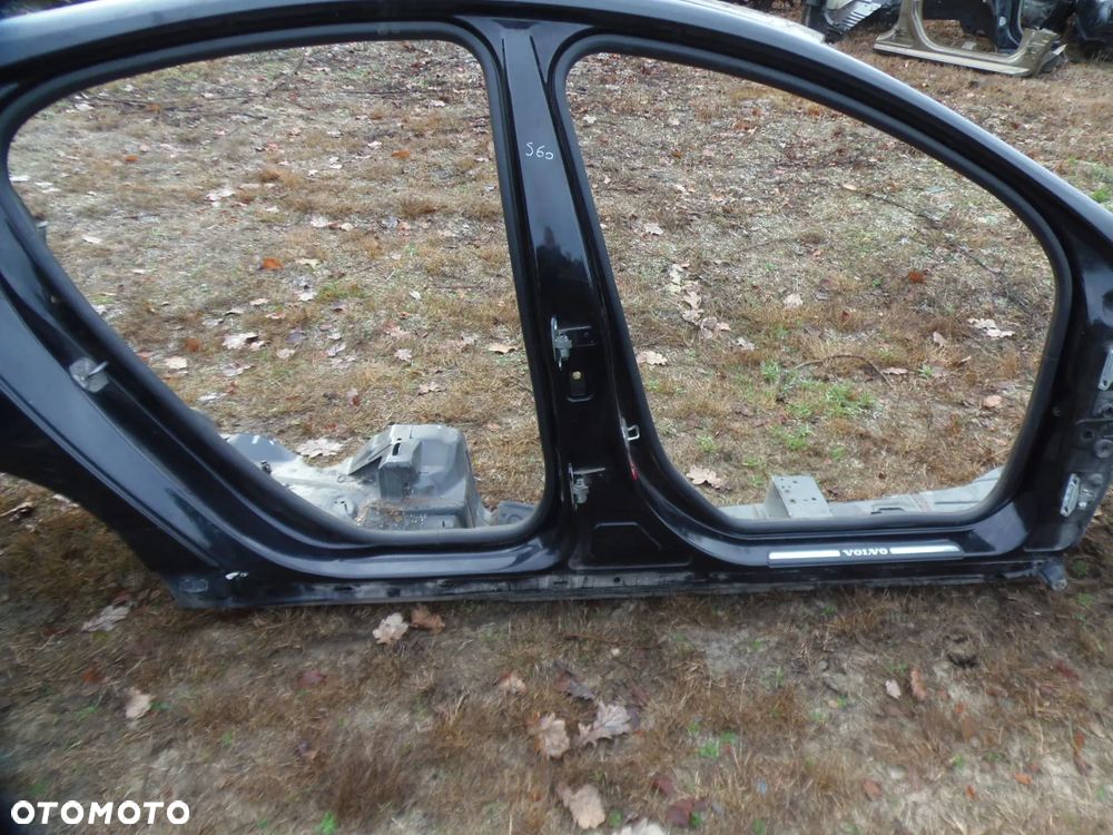 PRÓG SŁUPEK PRAWY VOLVO S60 II LIFT 2016 - 1